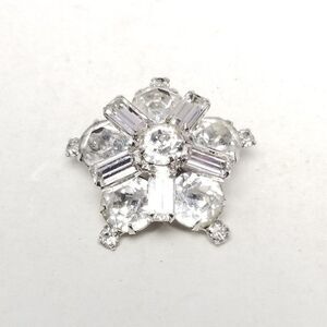 Vintage Five Pointed Star Rhinestone Brooch, Silver Tone Sparkle, Radiant Pin